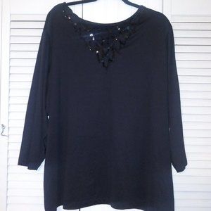 3/4 sleeve V-Neck with Sequined Detail